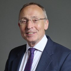 Portrait of Andy Slaughter