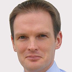 Portrait of Dr Dan Poulter