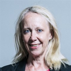 Portrait of Liz McInnes