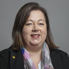 Portrait of Kirsten Oswald