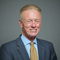 Portrait of Lord Hogan-Howe