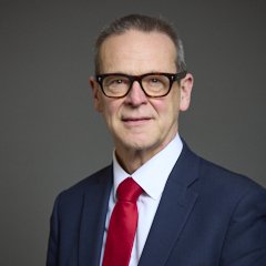 Portrait of Lord McDonald of Salford