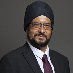 Portrait of Warinder Juss