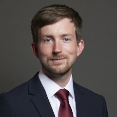 Portrait of Dan Tomlinson